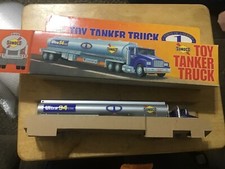 Sunoco Ultra 94 Fuel Toy Tanker Truck 1st in Series 1994 VGC lights & sounds