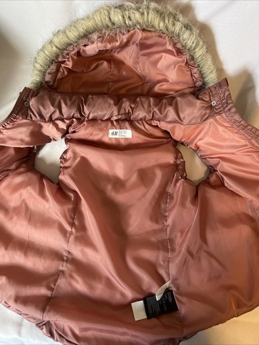 H&M Puffer Vest PinkRose Gold Detachable Faux Fur Hood GIRLS 8-10 - Picture 3 of 6