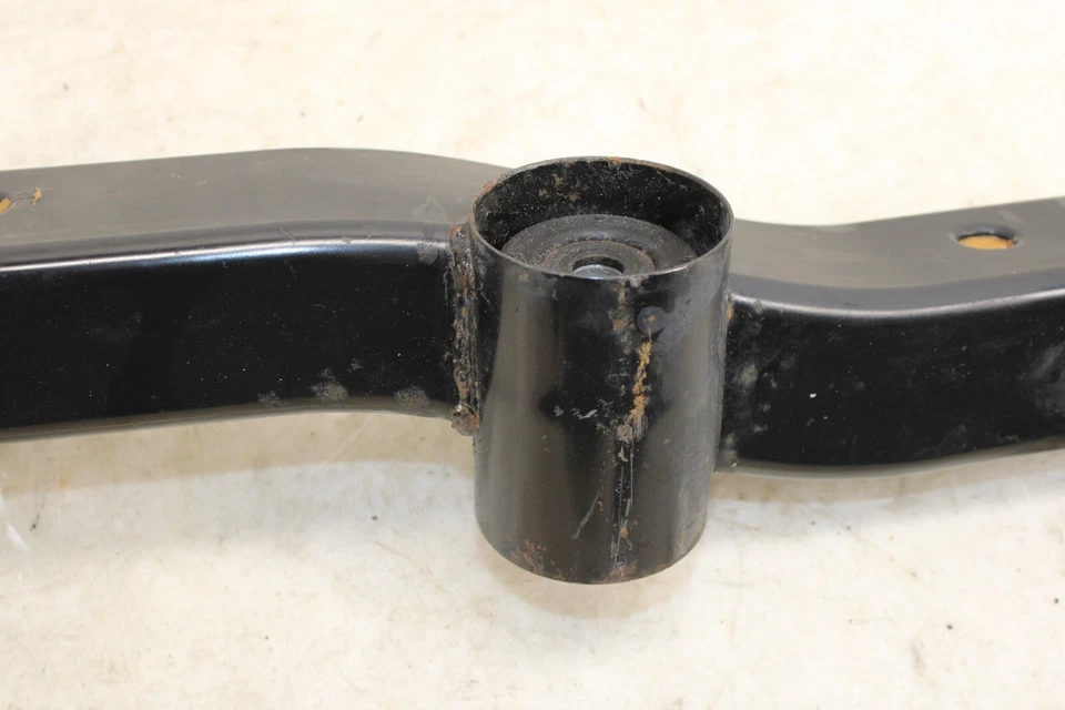 Barra de soporte transversal trasera Pontiac Solstice 2006-2009 OEM HB42 Foto 3 de 4