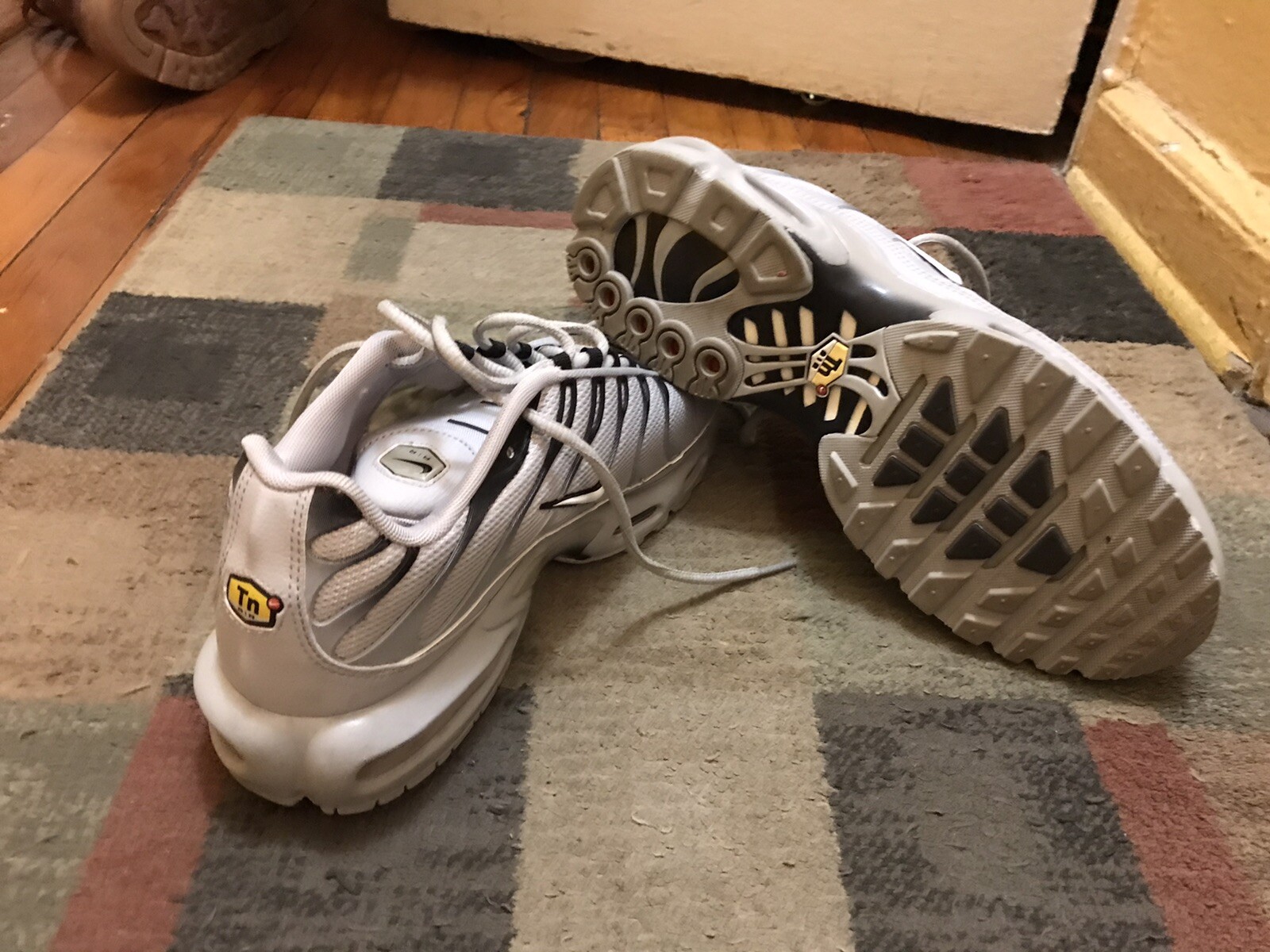 nike air max size 11 mens