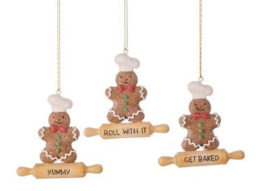 Regency Gingerbread Bakers on Rolling Pin Christmas Ornament Set MTX75442