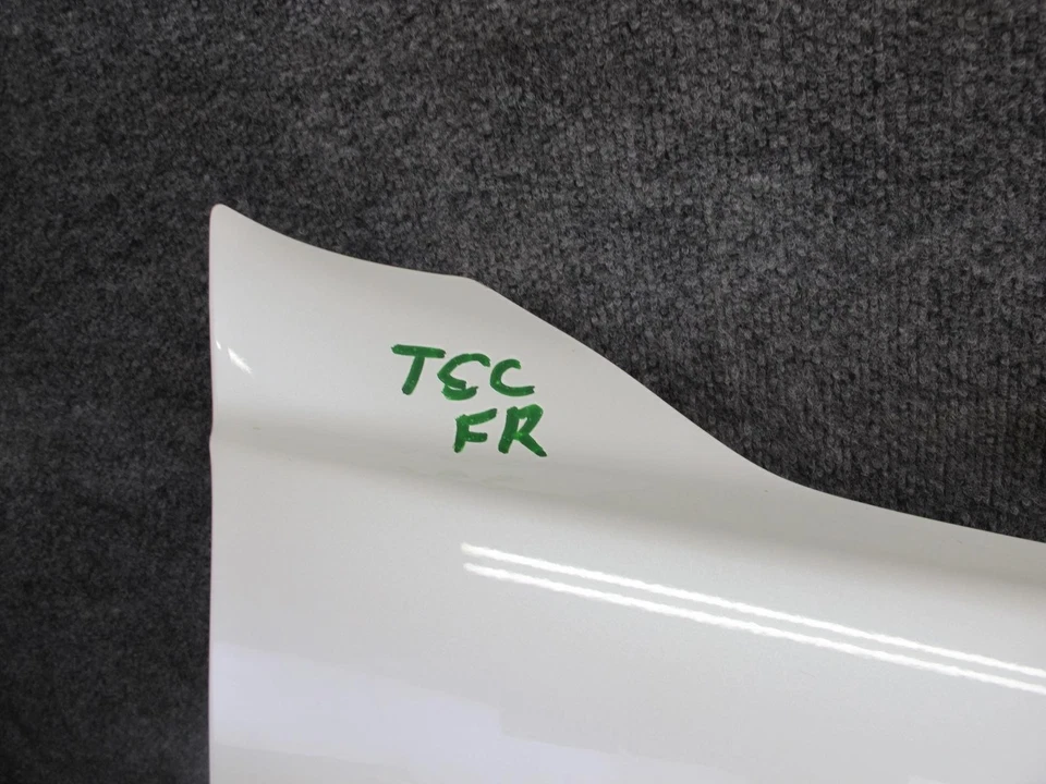 95-97 丰田 CELSIOR LEXUS LS400 前右挡泥板盖白色原始设备制造商 — 第 2/4 张图片