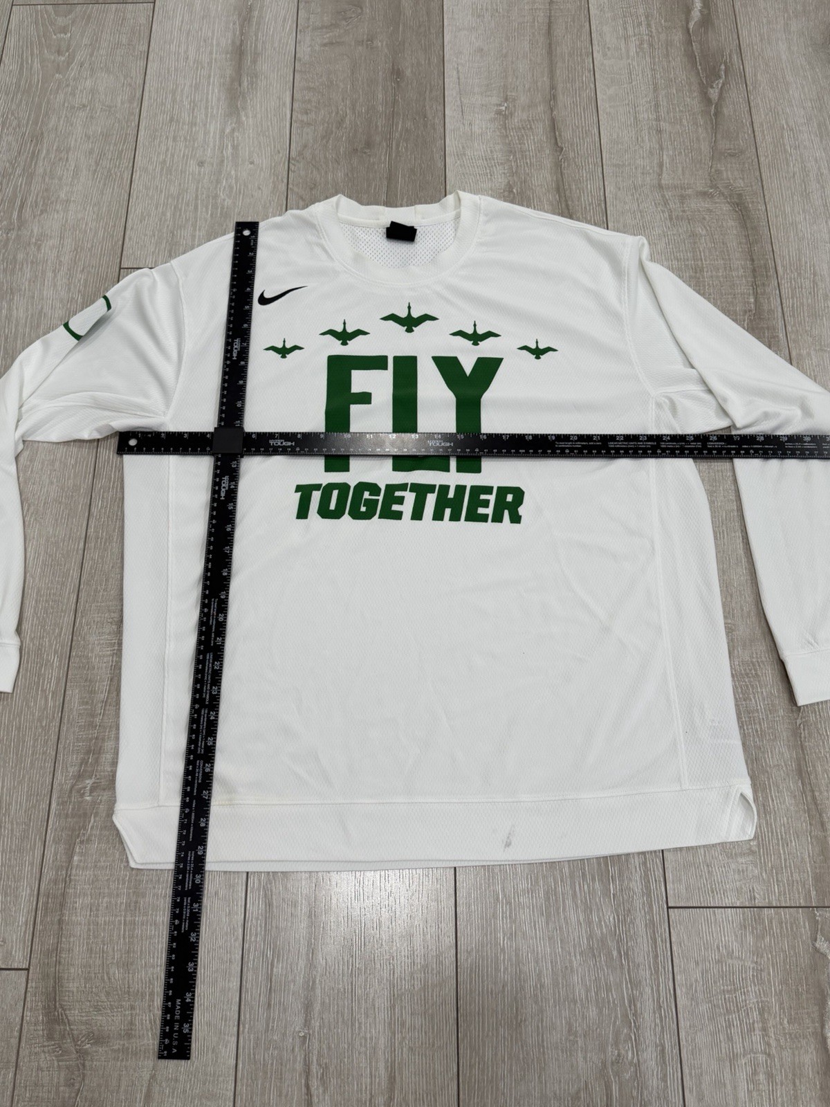 Men XL Nike Oregon Ducks Team Issued Long Sleeve Shooting Shirt Fly Together  thumbnail 2