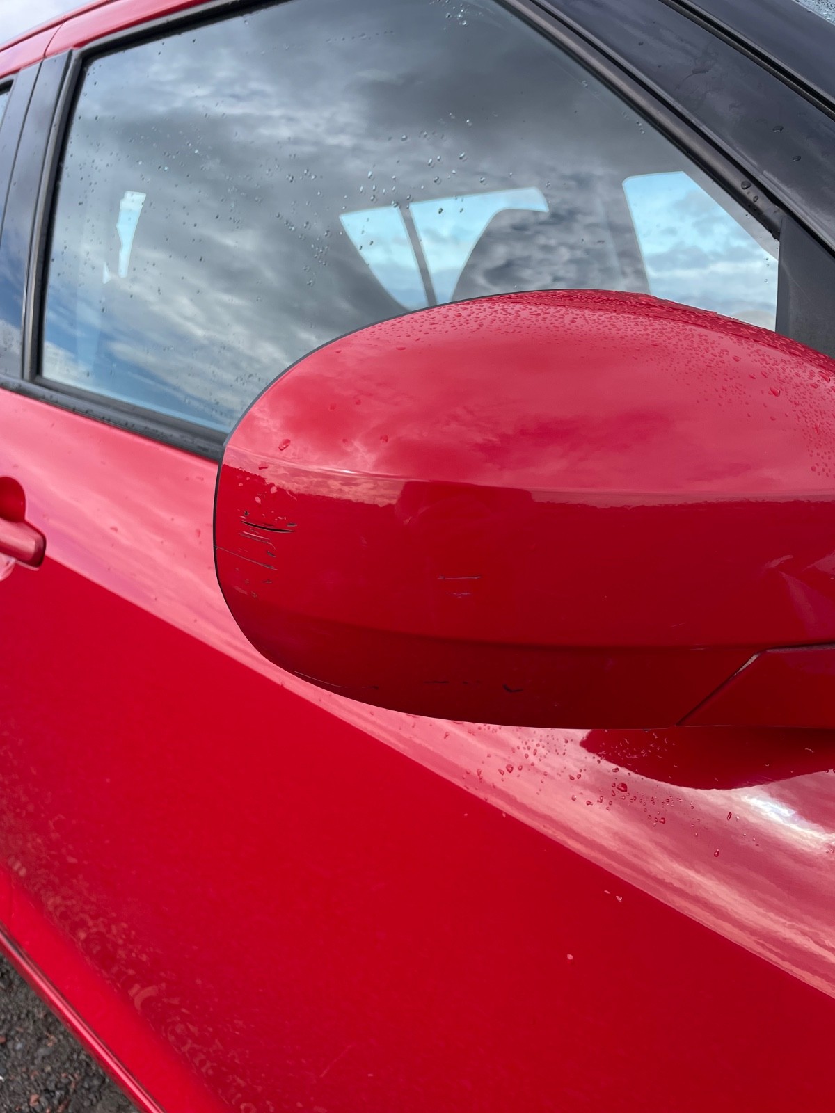 2015 Suzuki Swift, photograph 8
