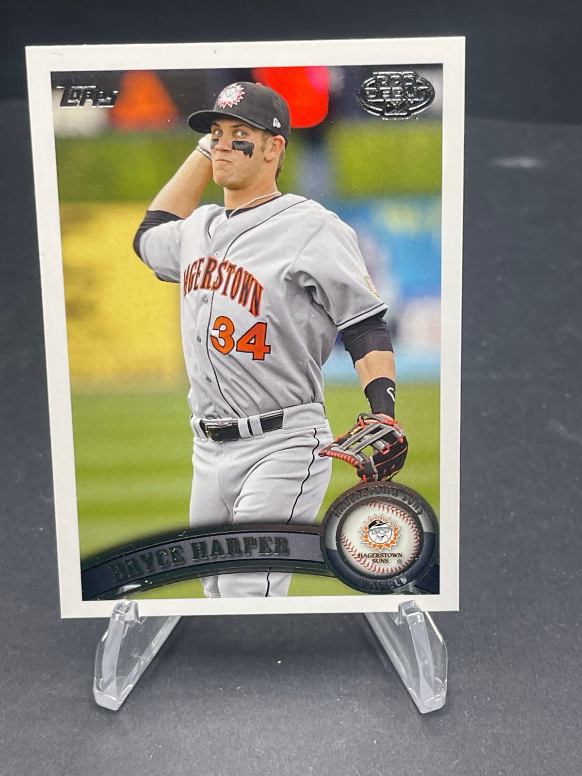 2011 TOPPS PRO DEBUT BRYCE HARPER PROSPECT RC #196 TOUGH FIND! HOT!