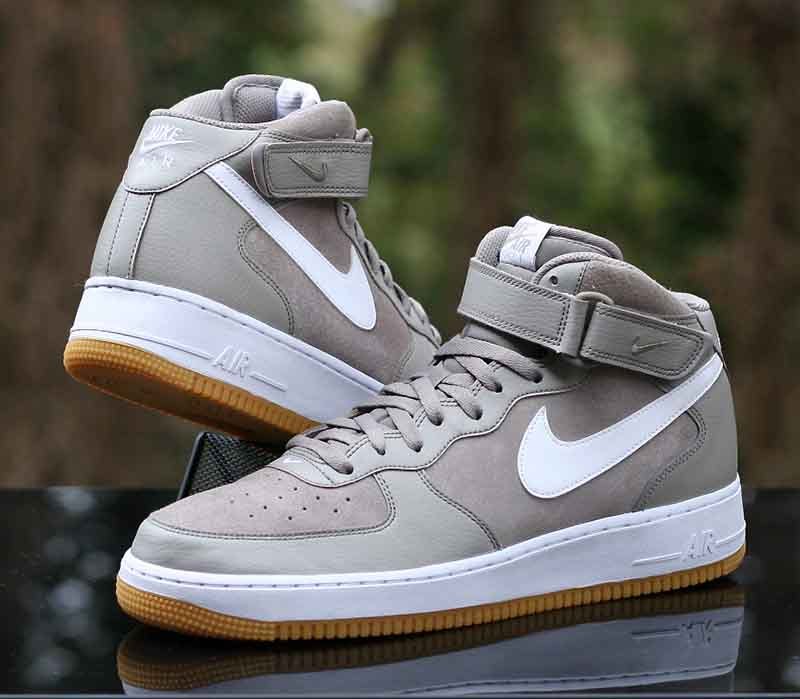 Nike air force 1 metà 2007 luce grigio bianco colla luce 315123-204 uomo numero 12 Nike air force 1 metà 2007 luce grigio bianco luce colla luce bianco 315123-204 uomo numero 12 162e7f