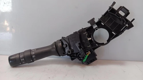 0D30017F938 Comando Luci per TOYOTA YARIS (P13) Hybrid Feel! 2016 4079861 - Foto 1 di 10