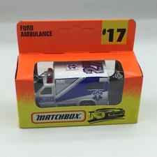 1997 Matchbox #17 Ford Ambulance MIB Unpunched