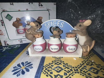 Charming Tails ''MOMS ALWAYS HAVE THYME . spice jars. mouse
