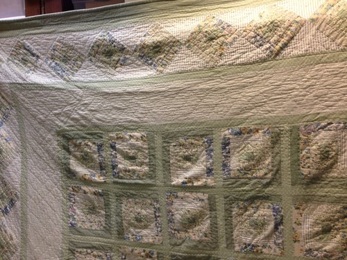 Vintage Pale Green Floral Patchwork Checkered Quilt 118' x 120' - Picture 8 of 24