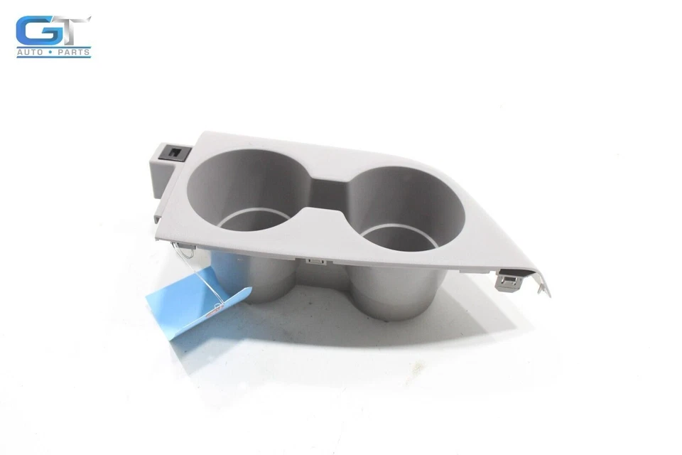 Toyota Sienna 2015-2020 panel trasero derecho cuarto portavasos doble OEM Foto 2 de 4