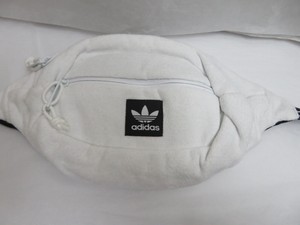 adidas fanny pack tillys