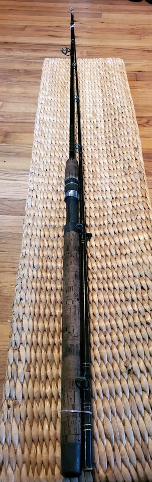 Vara de fundição Abu Garcia Conolon personalizada grafite em branco 8'6 2 peças Med-lite 4-15 lb em excelente estado usado - Imagem 4 de 4