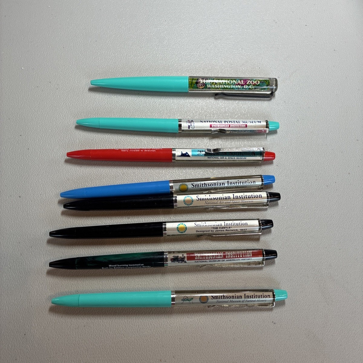 Souvenir Floating Floaty Pens Lot 8 Smithsonian & Zoo Washington