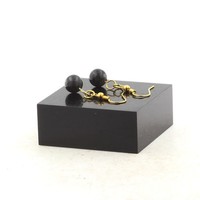 Steine Und MinéRaux. Ohrringe 1 Perle Labradorit 8 MM Stahl Golden