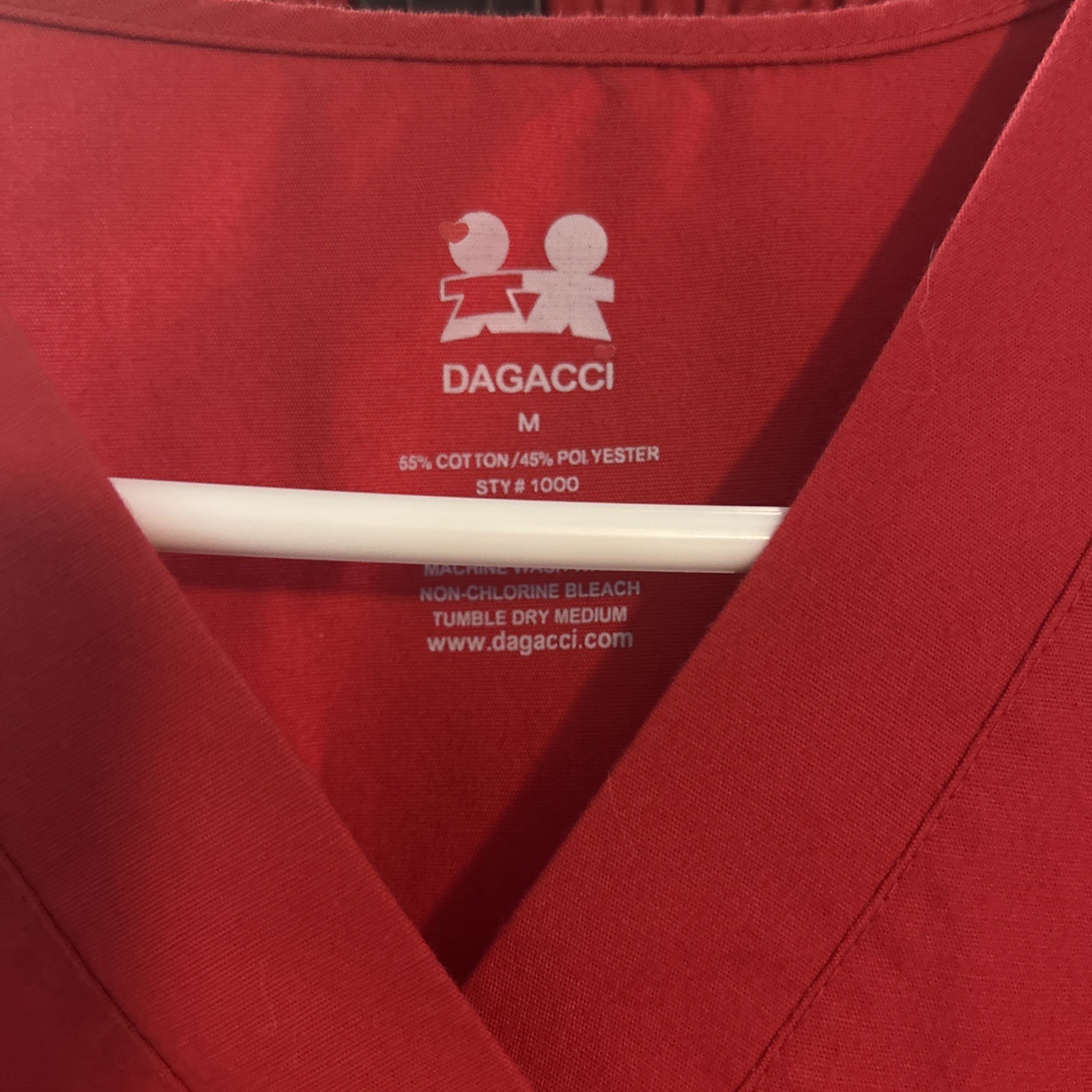 Dagacci red scrub set medium - image 2