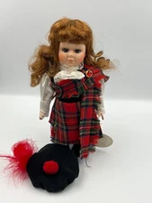 The Leonardo Collection Scottish Doll, Heather, [boxed] 28 cm tall.