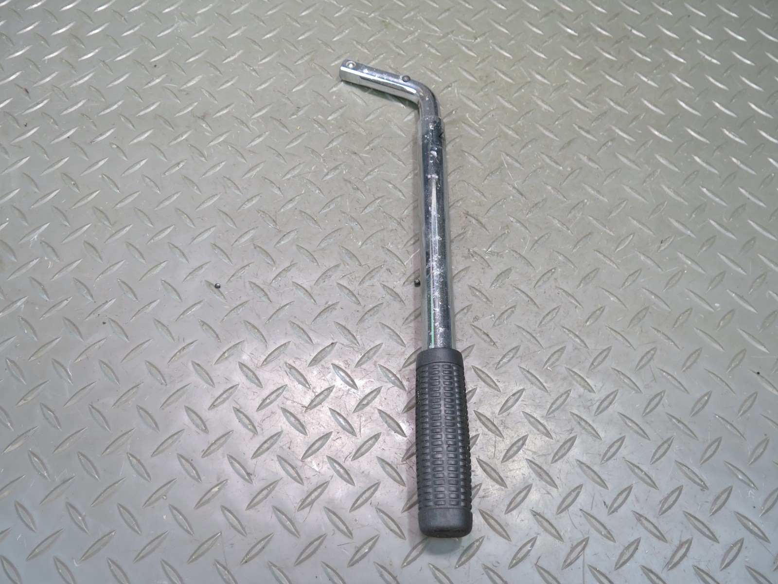 2014-2020 MASERATI GHIBLI M157 EMERGENCY SPARE TIRE JACK TOOL KIT W/ FOAM