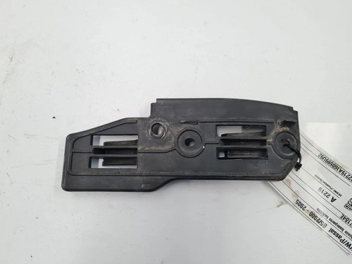 VW PASSAT B7 ALLTRACK 365 Stoßstangenhalter vorne rechts 3B0807184E 33275791