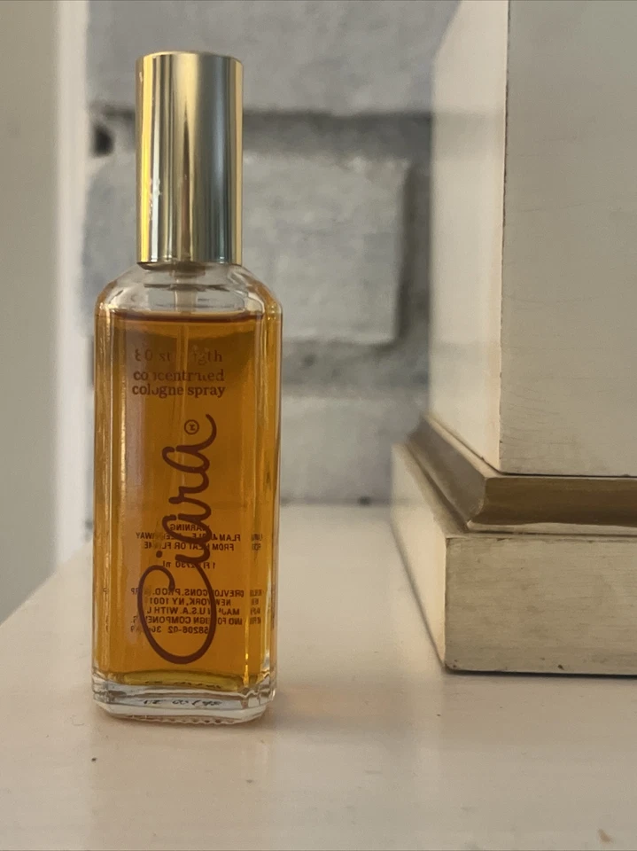 Spray colonia concentrado Revlon CIARA 80 fuerzas 2,3 oz / 88 ml Foto 2 de 4