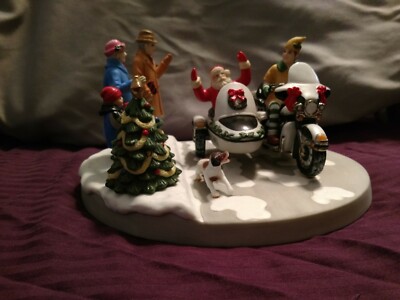 Harley-Davidson 2003 Porcelain Holiday Figurine ''Holiday Parade'' 96887-04V