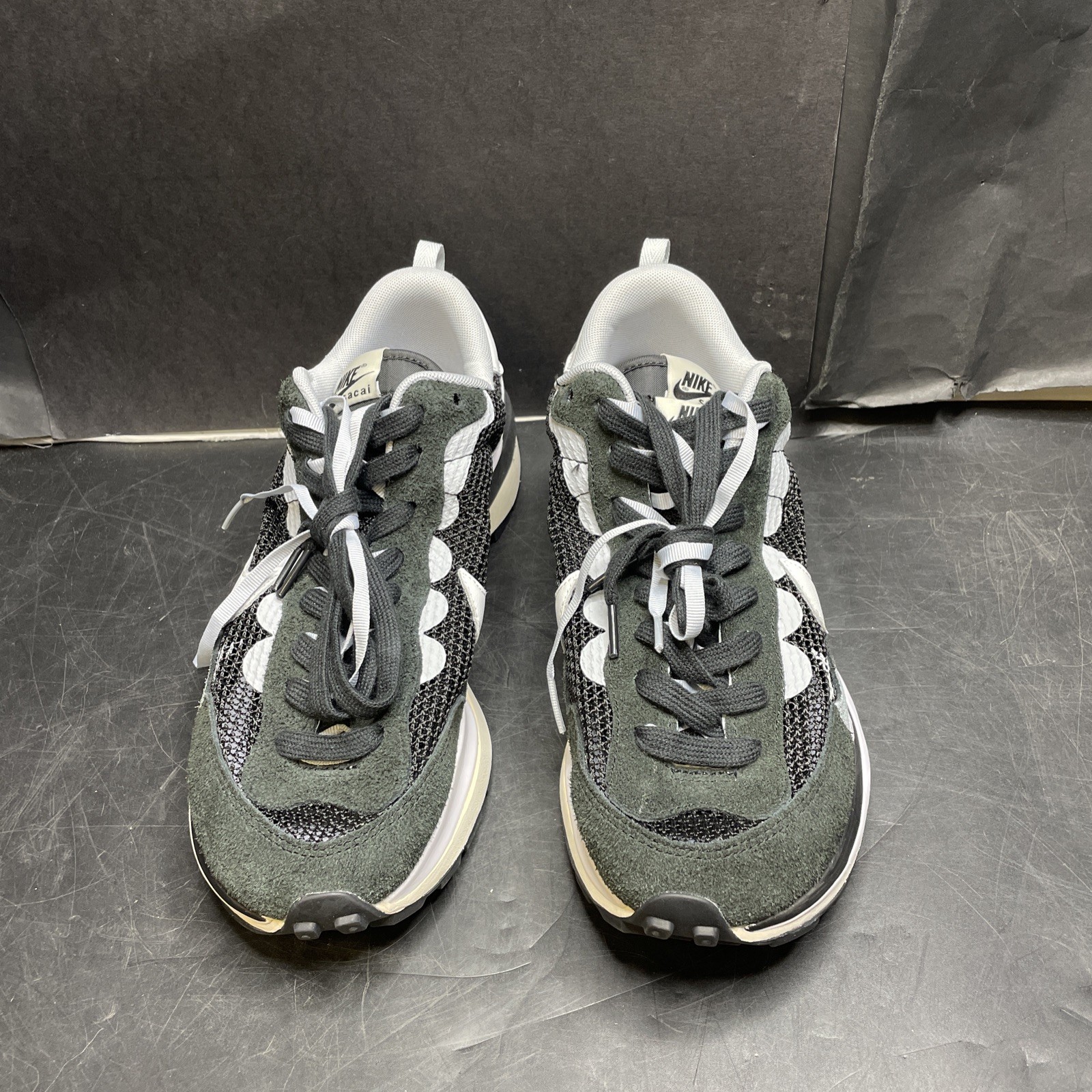 SACAI X NIKE Nike Vaporwaffle X Sacai 2020 nero bianco taglia UK 9 CV1363 001