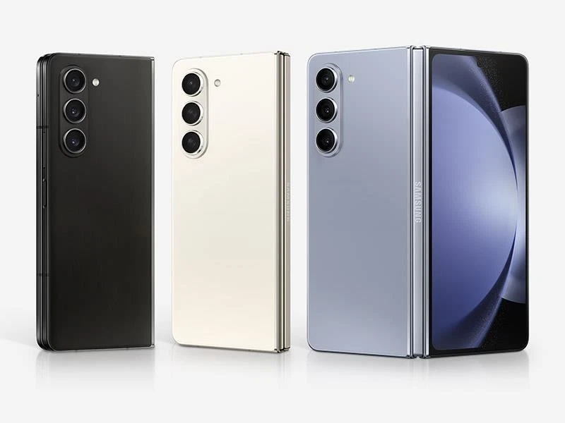 美品】Samsung Galaxy Z Fold5 256GB オマケ多数 Galaxy Z Fold5｜価格