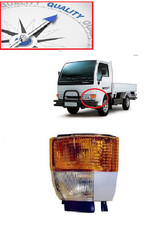 Feu avant (phare) Nissan CABSTAR