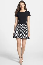 Parker Delaney Knit Fit & Flare Dress SZ M Black Ivory