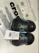 Crocs Fun Lab Shark Band Clog Kids J2 Relaxed Fit Black