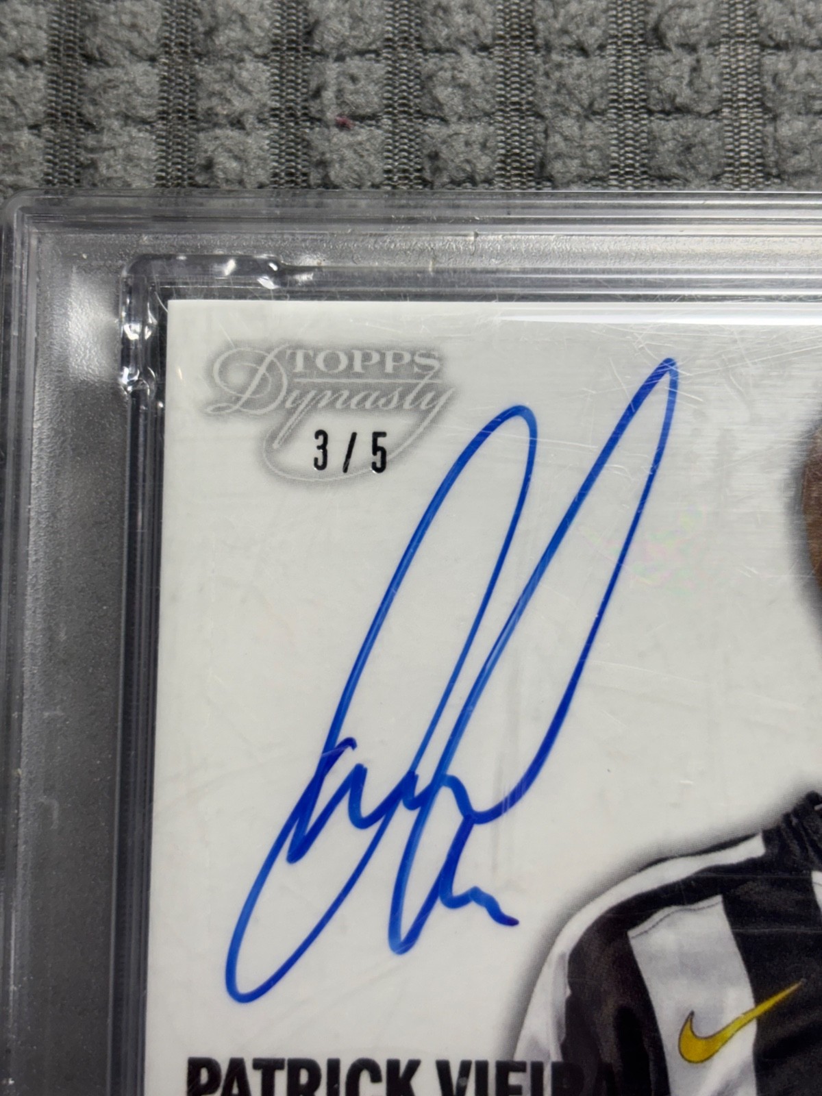 2022-23 Topps Dynasty UEFA Patrick Vieira Auto #A-PV3 /5 PSA 10 view 2