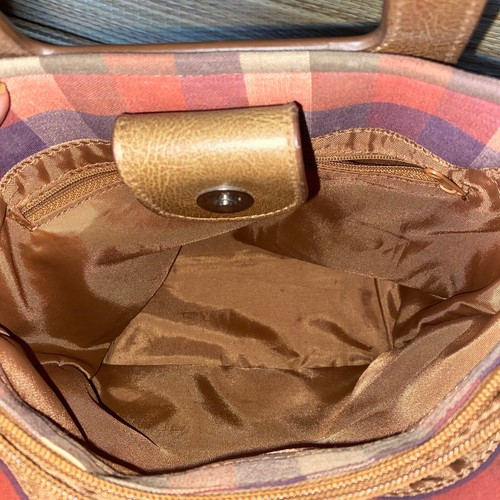 LONGABERGER MULTI COLOR CHECKERED PURSE WITH HANDLE OUTSIDE POCKETS - Picture 11 of 12