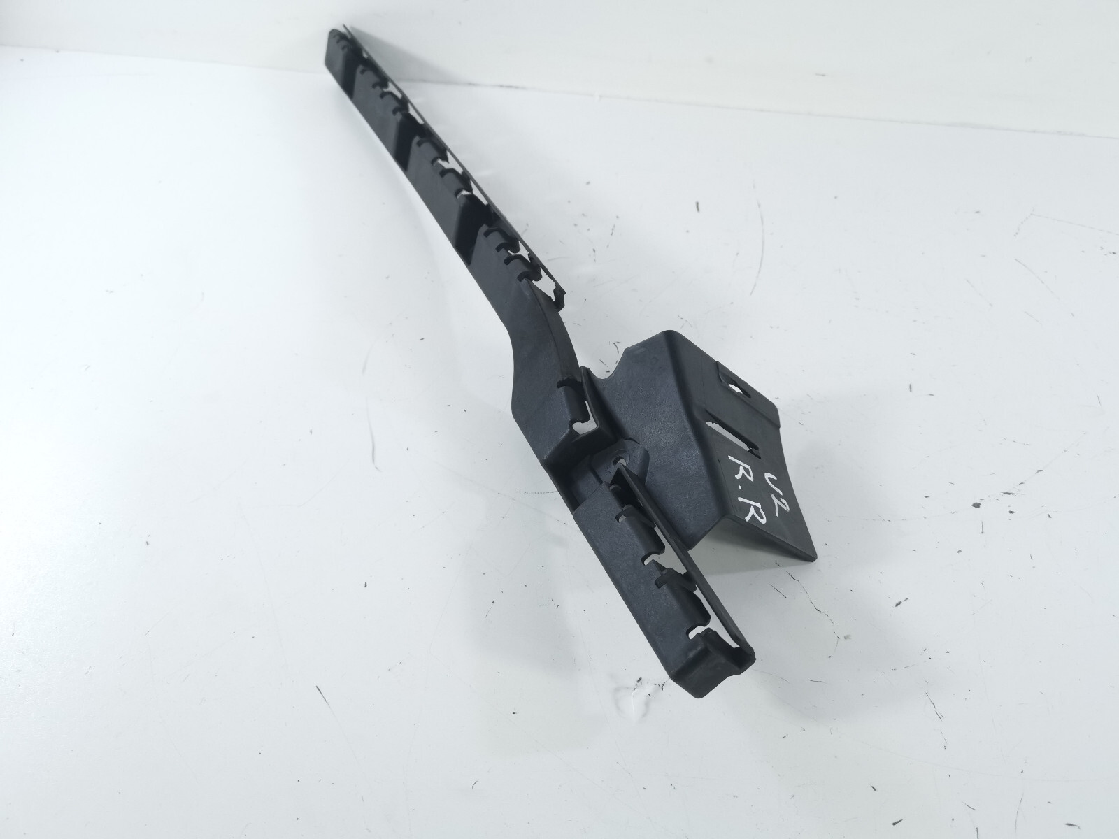 07- Maserati Granturismo Rear Rear Side Bumper Mount Bracket Support