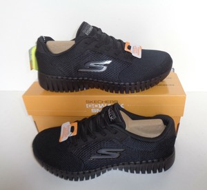 skechers mens trainers size 9