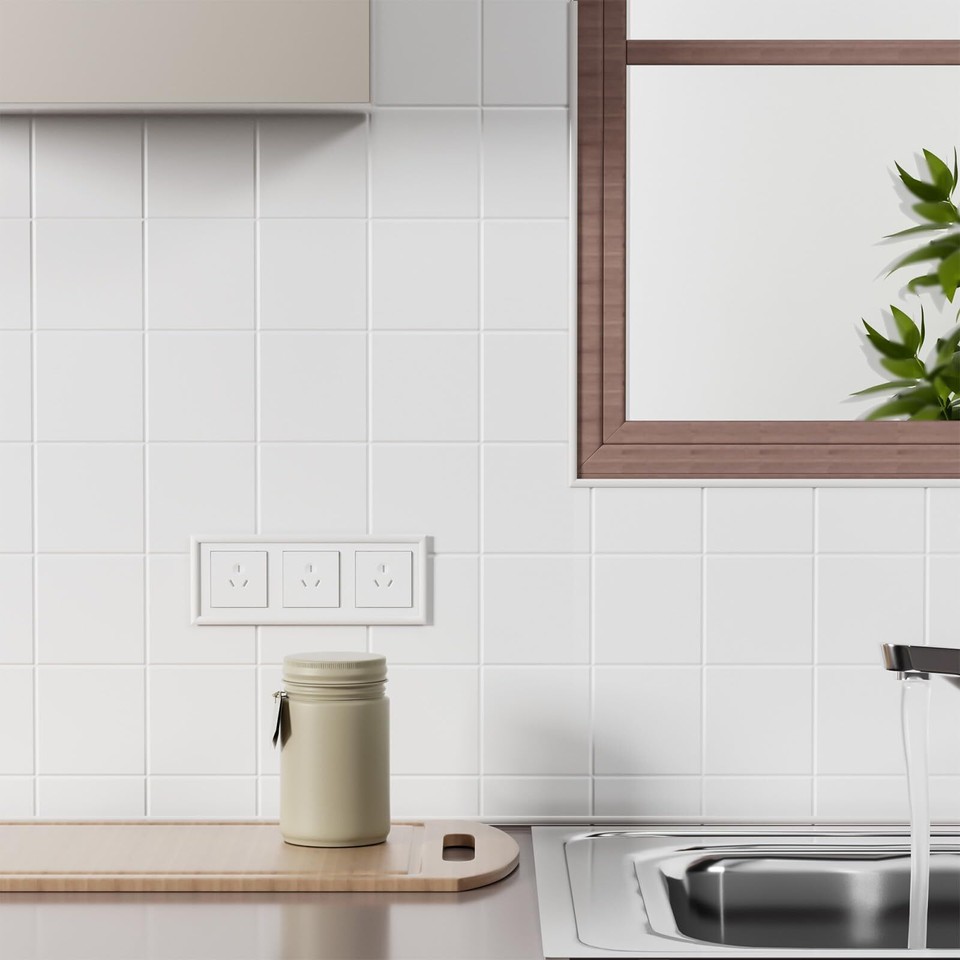 32.8 FT Peel and Stick Trim，Window Trim Molding SelfAdhesive，Tile Edge