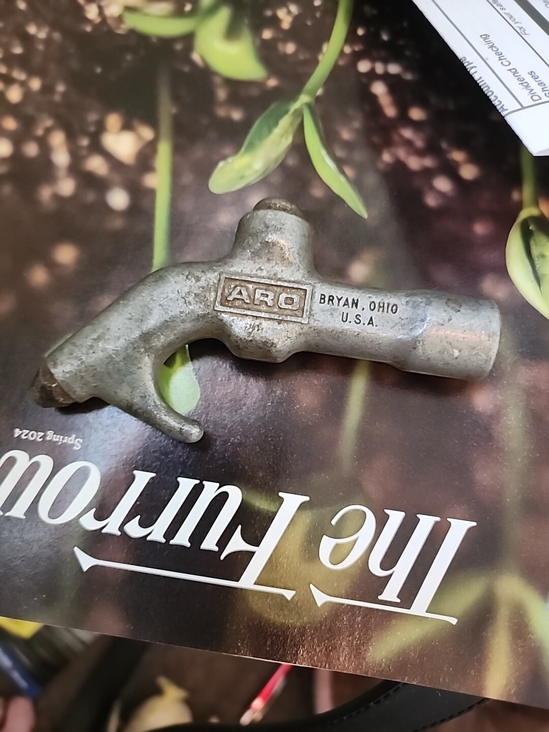 ARO Safety Blow Gun 1/4" NPT Female Input 29 PSI Air Tool Bryan Ohio