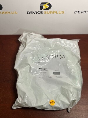 BECKHOFF ZK1090-3131-3300 EtherCAT Cable M8 Male Straight 30m NEW