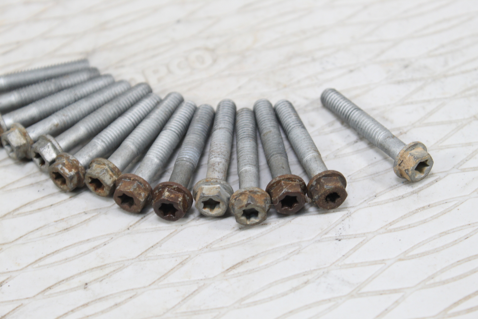 2013 CANAM OUTLANDER MAX 1000 XT PTO Cover Bolts 420641258 eBay