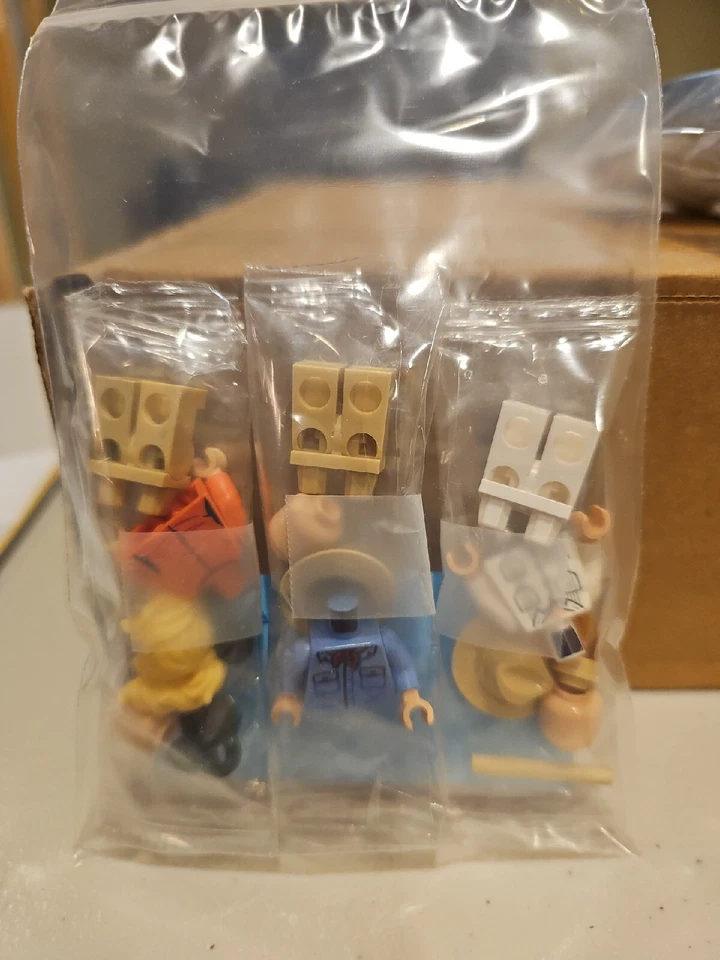 Lego 76960 ALL 3 MINIFIGURES plus Accessories ONLY - Image 4 of 4