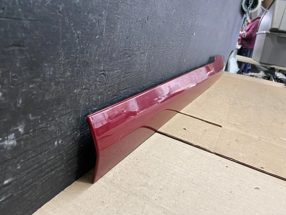 2008 to 2012 Kia Sedona Rear Right Quarter Rail Cover Moulding Trim OEM I7320 - Image 3 of 4