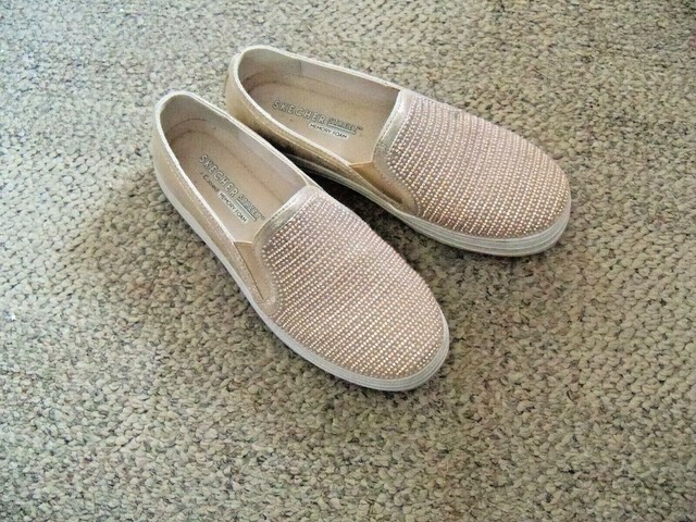 skechers women's shiny dancer slip on sneaker