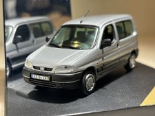 1/43 "Peugeot Partonaire" Gris Quartz VITESSE VMC99016
