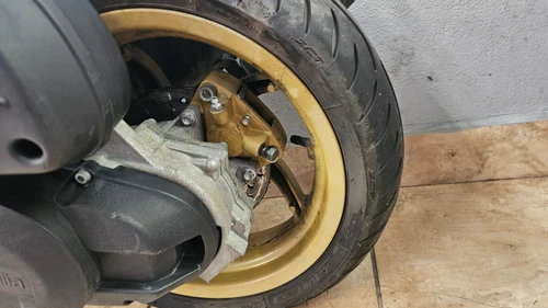 Blocco Motore completo Aprilia sr 50 Iniezione ABL - 13.000KM "GUARDARE VIDEO" - Foto 16 di 23