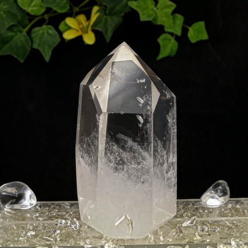 Bergkristall Spitze Isis Generatorkristall AA Qu. 93 mm 348 g poliert Brasilien