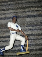 Top 10 Dave Winfield Baseball Cards 13