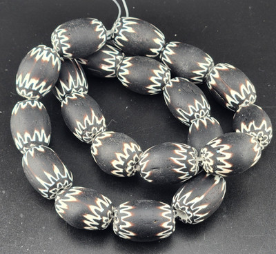 vintage ventian style african chevron beads 22mm beutifull beads