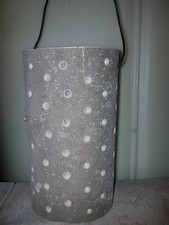 Insektenhotel aus langzeitgetrockneter Buche, versch. Lochgrößen und -tiefen