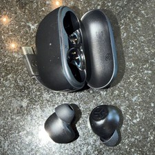 JLab JBuds Air True Wireless Bluetooth Earbuds Black With Charging Case Used 1x