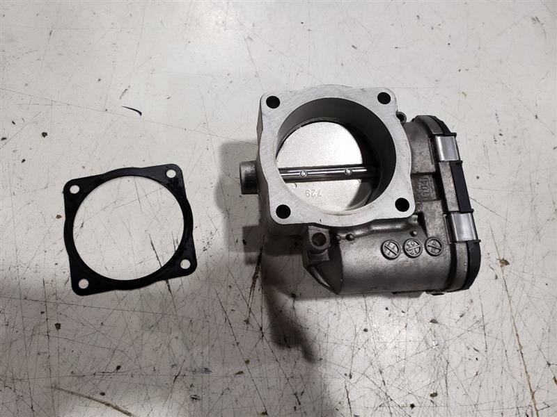 2005 Bentley Continental GT - Throttle Body - OEM  07C133062C  
