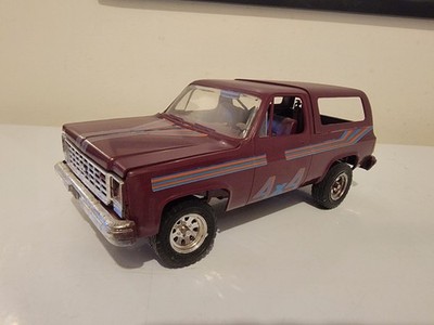 1/24 1980 CHEVY BLAZER ブレイザー s-l400.jpg